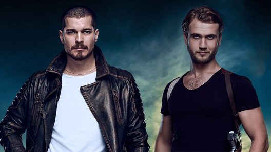 مسلسل  في الداخل الحلقة 32 مترجمة للعربية